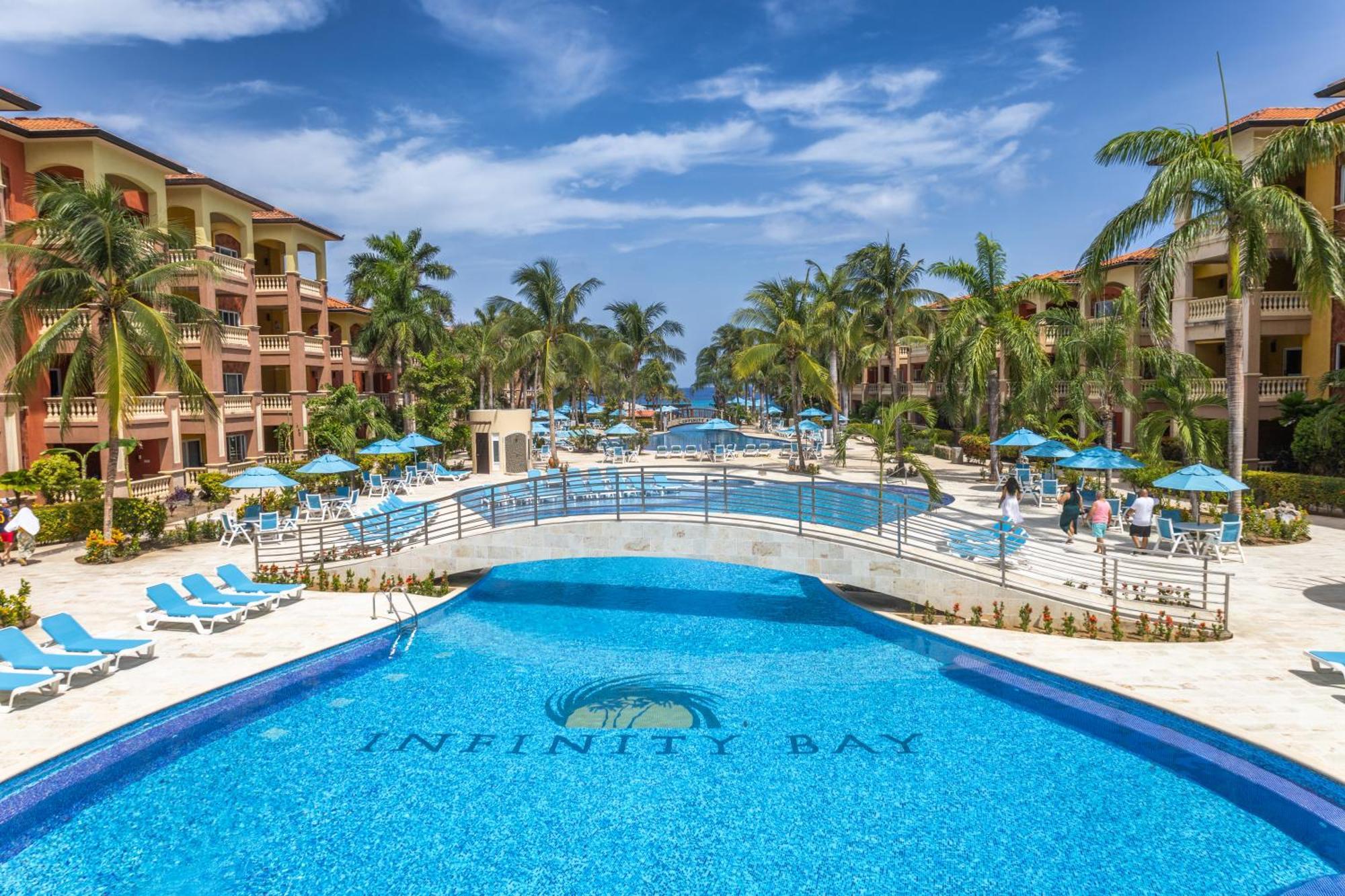 Infinity Bay Spa & Beach Resort Вест Бэй Экстерьер фото